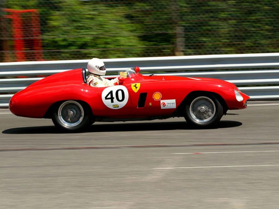  Ferrari 500 Mondial Scaglietti Spyder 1954 года  (фото 7 из 14)